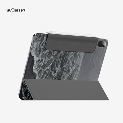 train9397 x revol4357 Co-branded magnetic tablet case